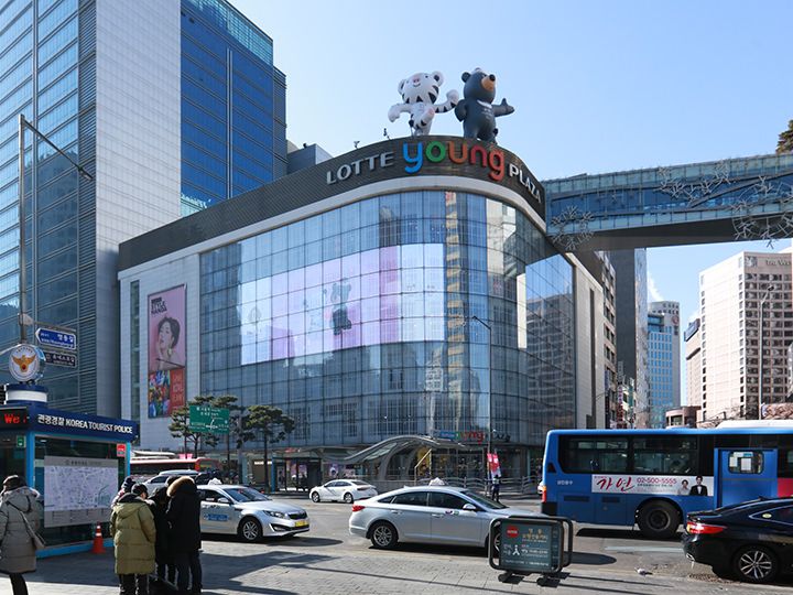 乐天YOUNG PLAZA 明洞店