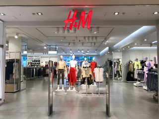 H&M 釜山西面NC店