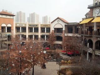 始兴名牌折扣购物中心