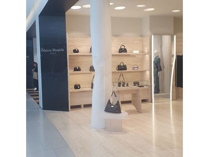 Maison Margiela THE现代首尔店