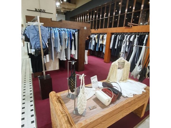 RAIVE THE现代首尔店