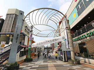 蚕丘路(Nuwemaru)和神话街