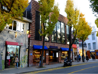 漫步秋天的首尔(大学路出发,途经成均馆,到达三清洞)