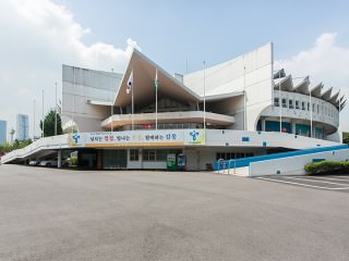 首尔学生体育馆
