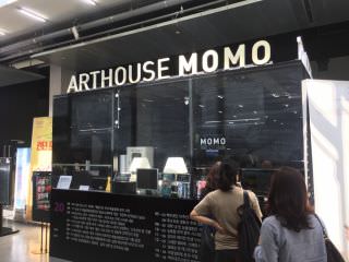 ARTHOUSE MOMO
