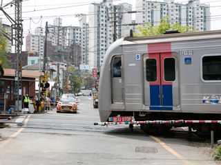 汉江路洞叮叮街