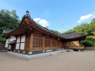 清云文学图书馆