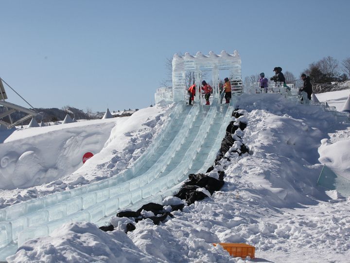 大关岭雪花庆典