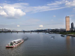 汉江游轮