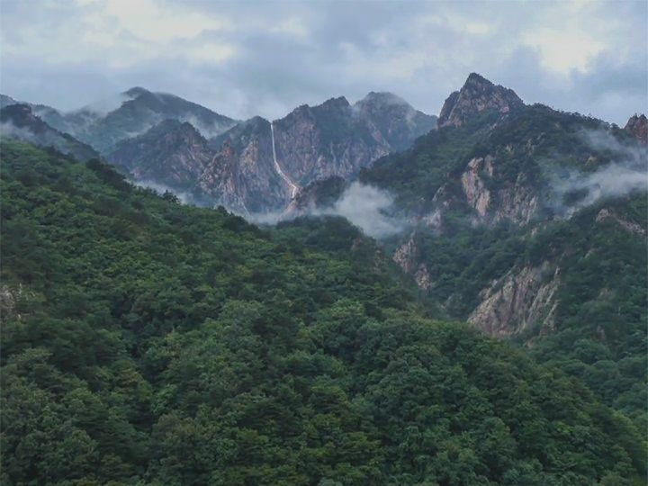 雪岳山 土旺城瀑布